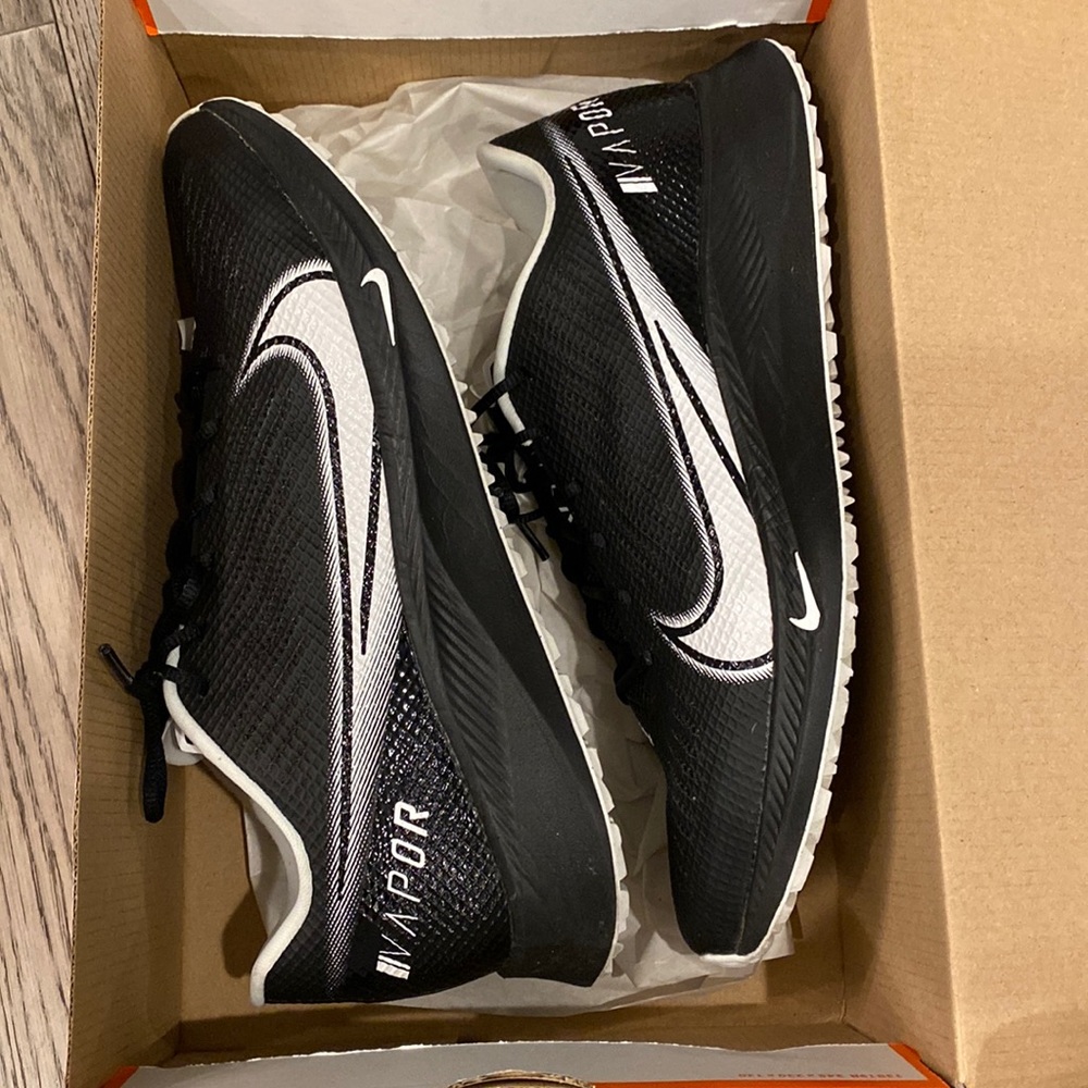 NIB Nike Vapor Edge Turf Shoes